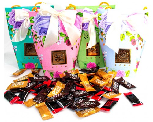 Шоколадные конфеты AYSUDA Lona Gift Chocolate "Лунный подарок" Ассорти 150гр